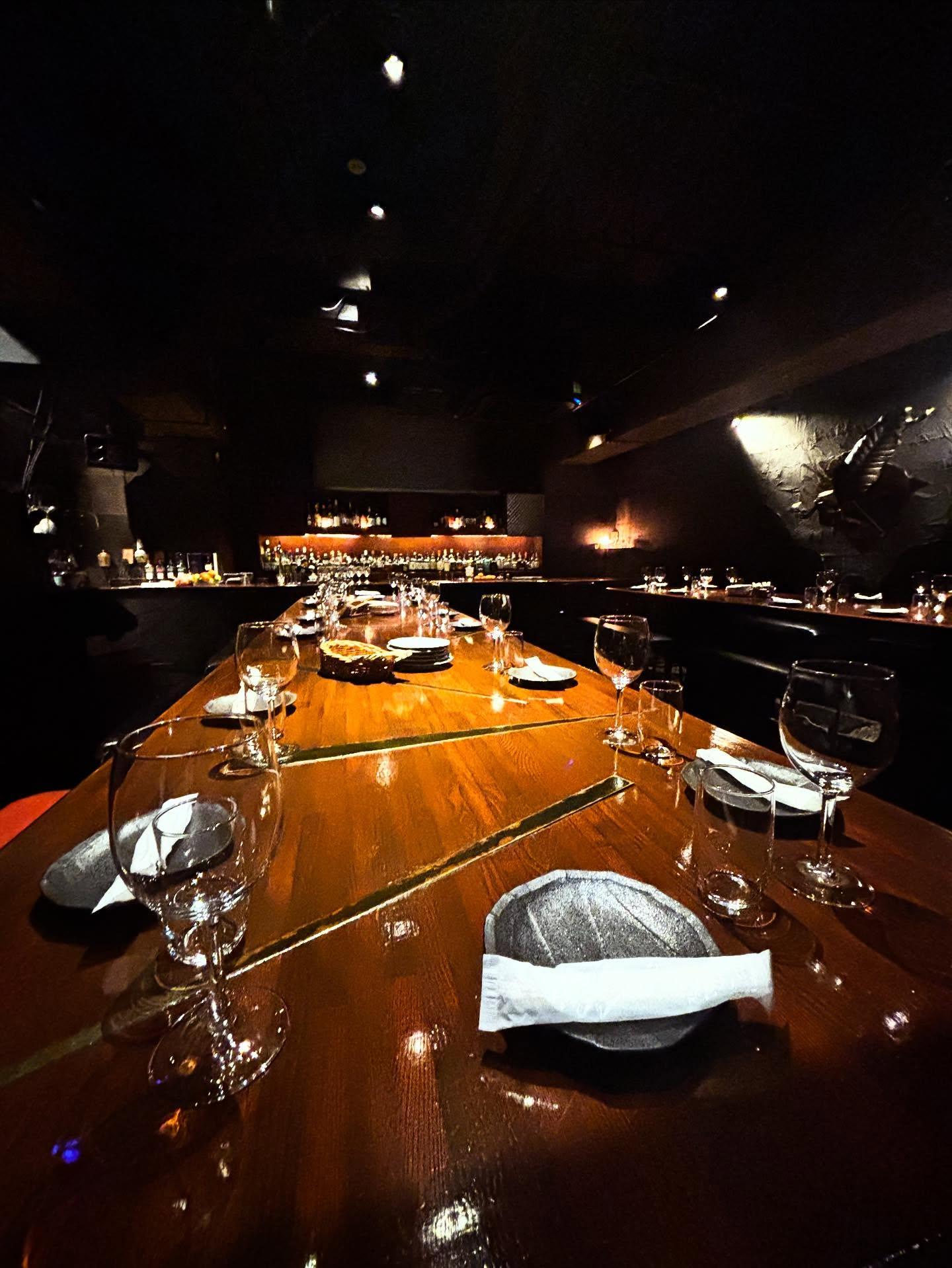 BARフロアーで素敵なパーティーを!